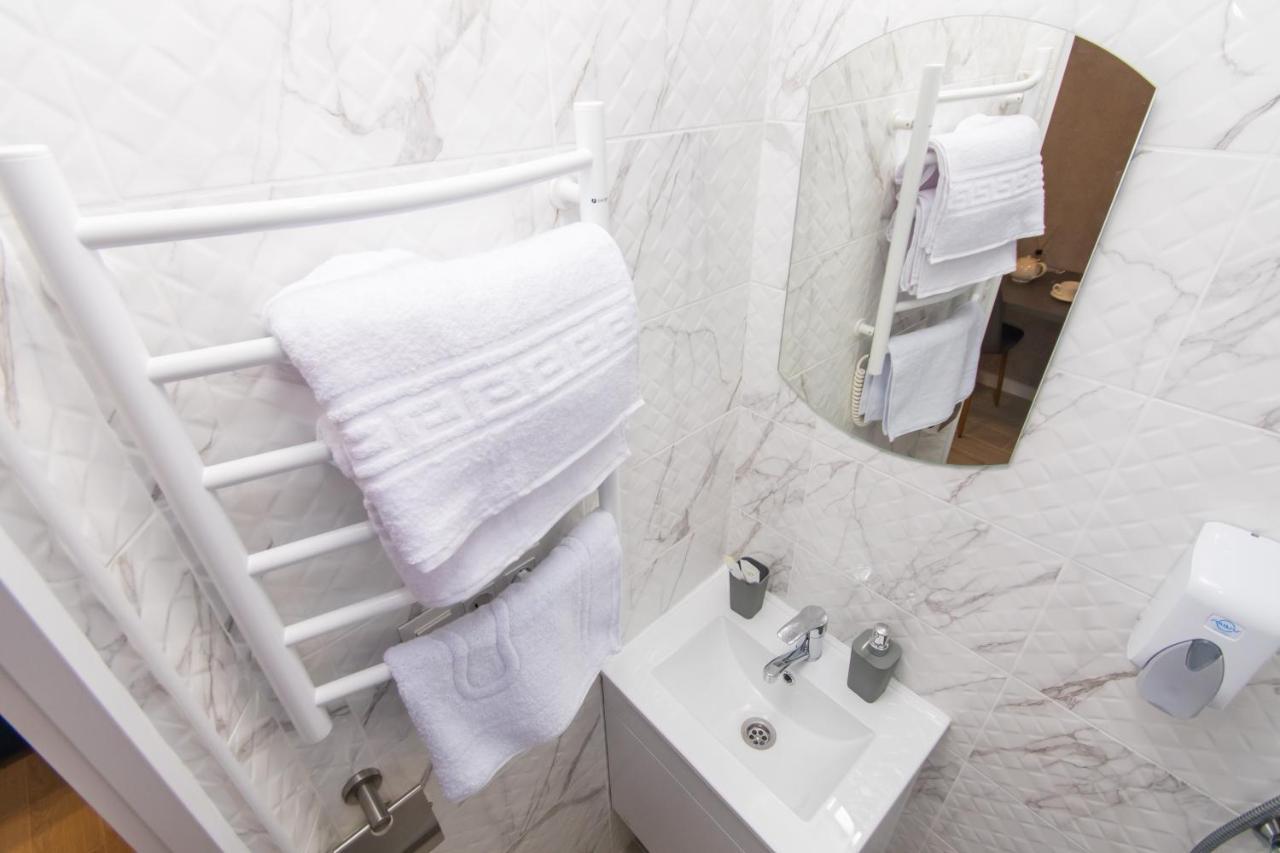 Myfreedom Апартаменти Пр-Т Воскресенський Kiev Habitación foto
